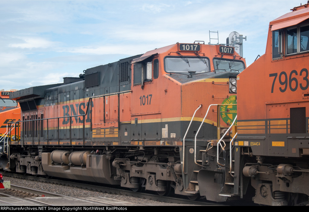 BNSF 1017